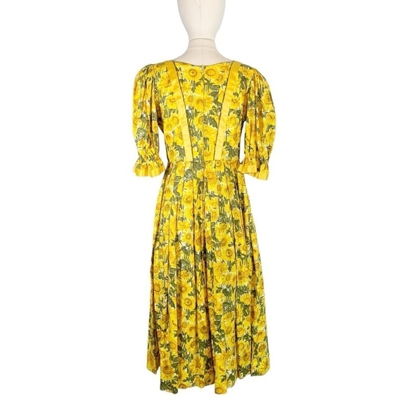 Vintage Isola Sunflower Midi Dress Size 38 - Picture 4 of 10